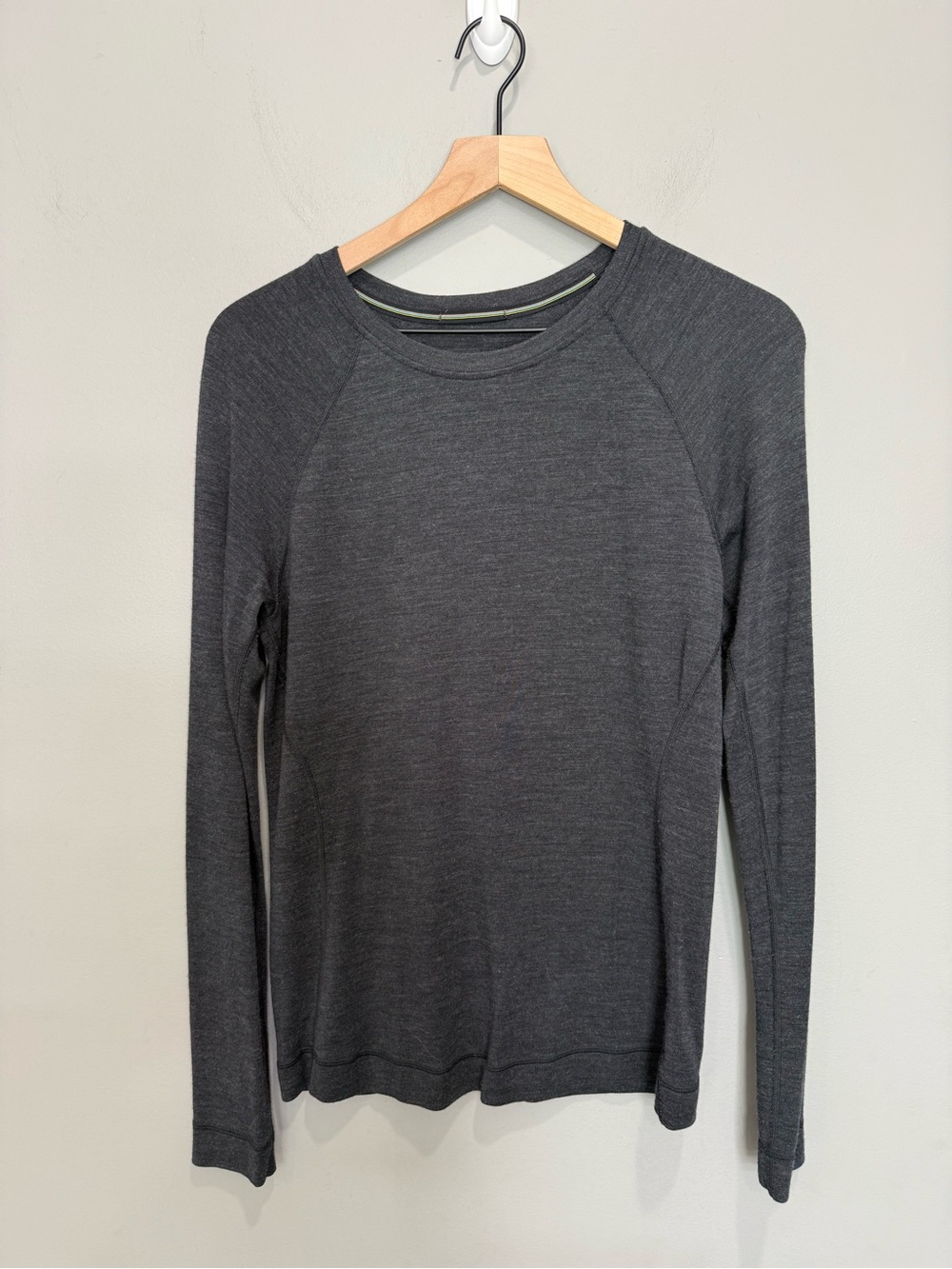 Smartwool Merino 250 100% Wool Base Layer Crew Top Women’s L Black Gray